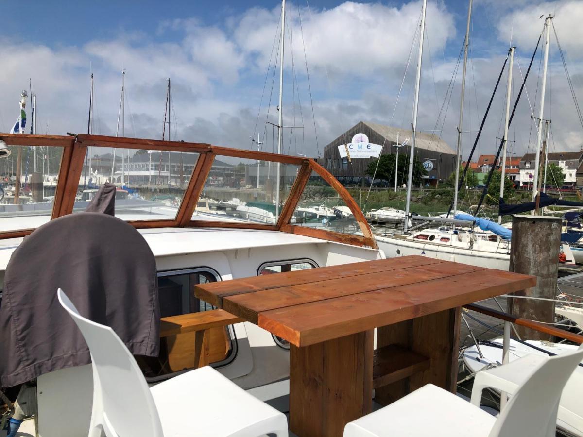 La Vedette Hollandaise Hotell Étaples Exteriör bild